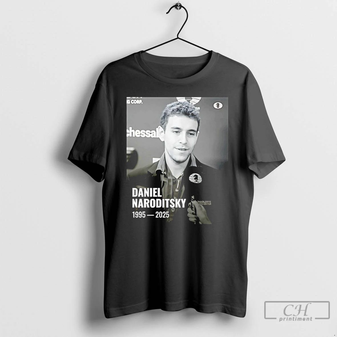 Classic Rest In Peace Gm Daniel Naroditsky 1995 2025 T Shirts Unisex