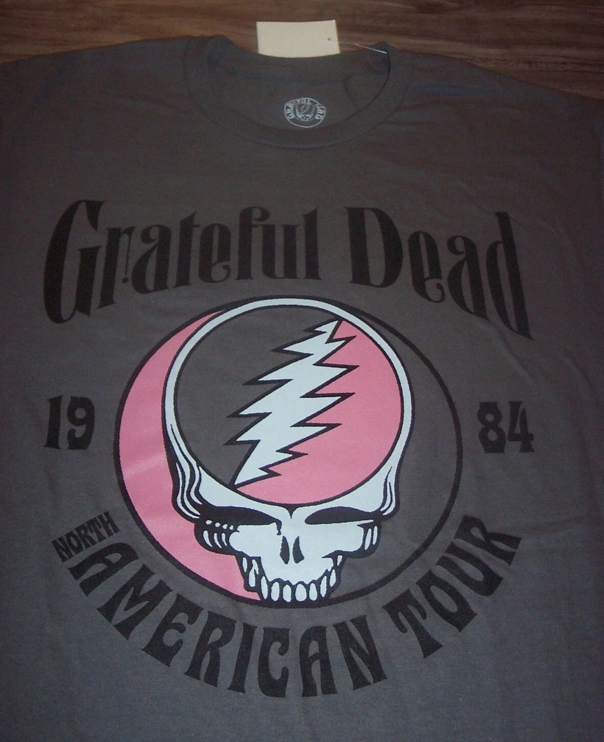VINTAGE STYLE GRATEFUL DEAD SKULL 1984 TOUR MENS LARGE NEW w/ TAG Unisex