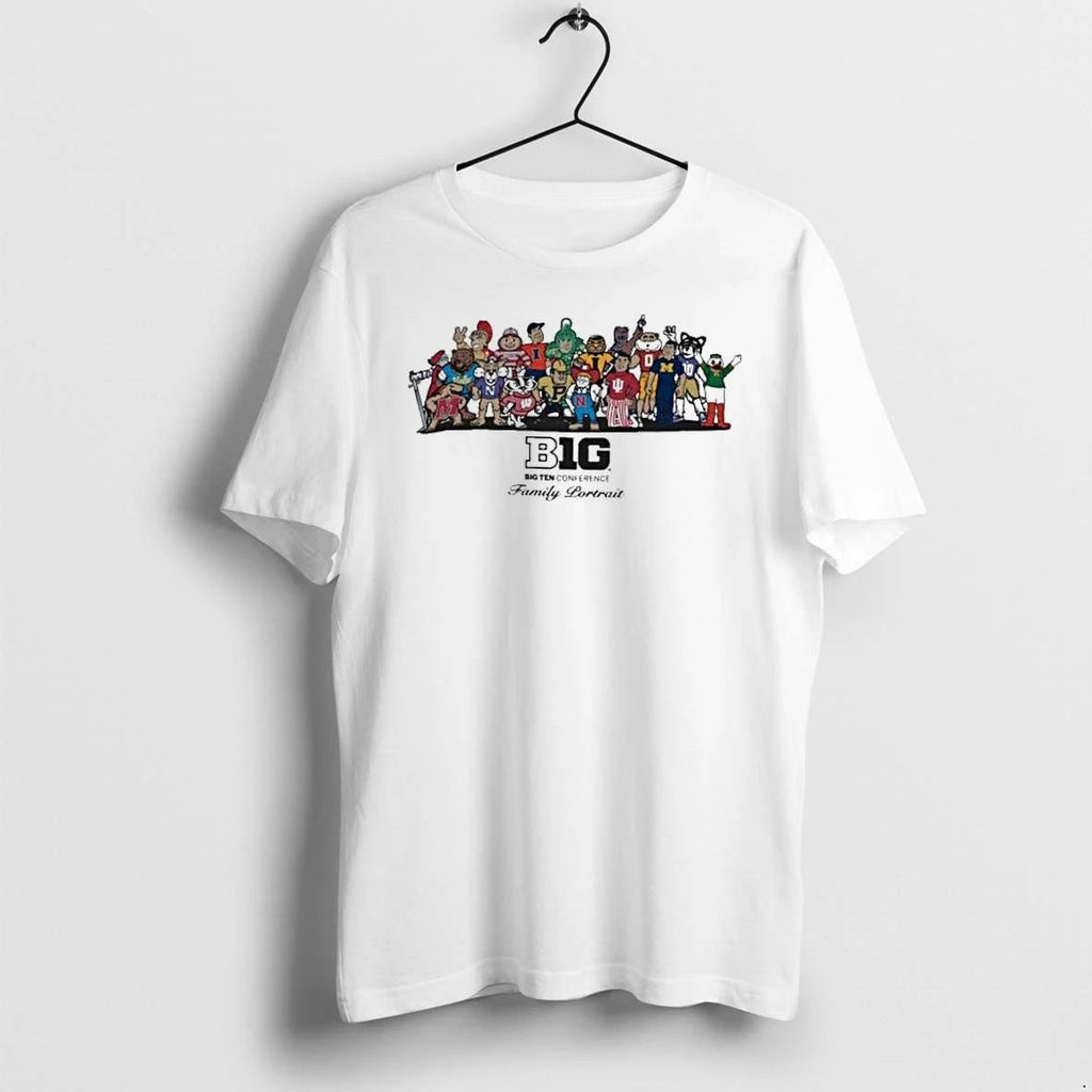 B10 Family Portrait Mascot Tshirts Sweater Unisex