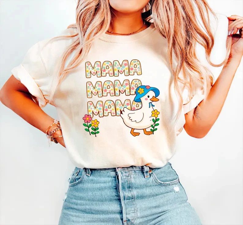 Mama Goose Comfort Tee Aesthetic Cute Animal Graphic Gift Unisex