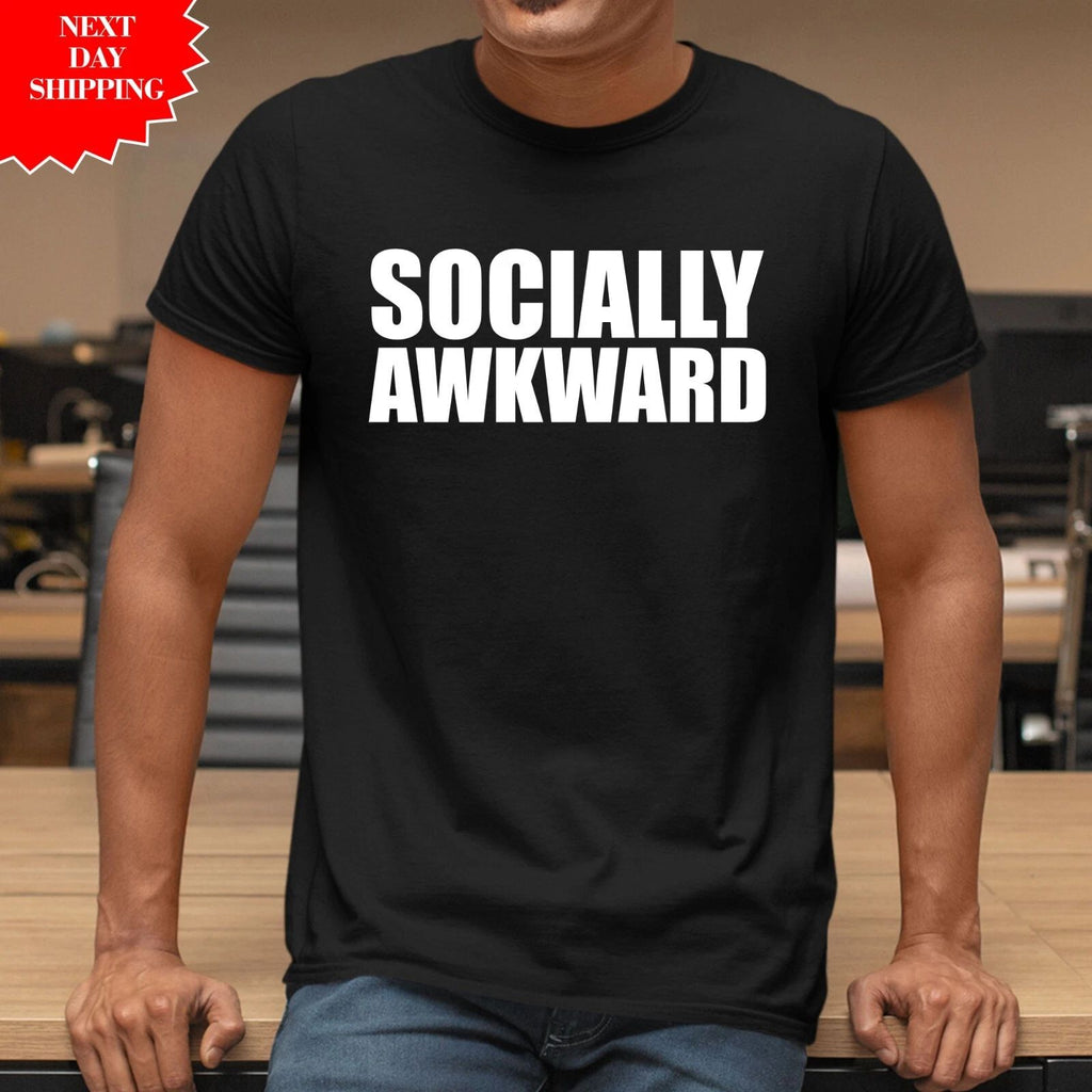 Socially Awkward Men's T Shirt Printed Funny Geek Nerd Gamer Design Crewneck Top Unisex