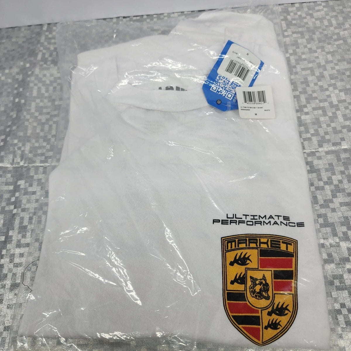 NWT MARKET T Shirt Ultimate Badge Porsche Style Tee White Medium Chinatown Unisex