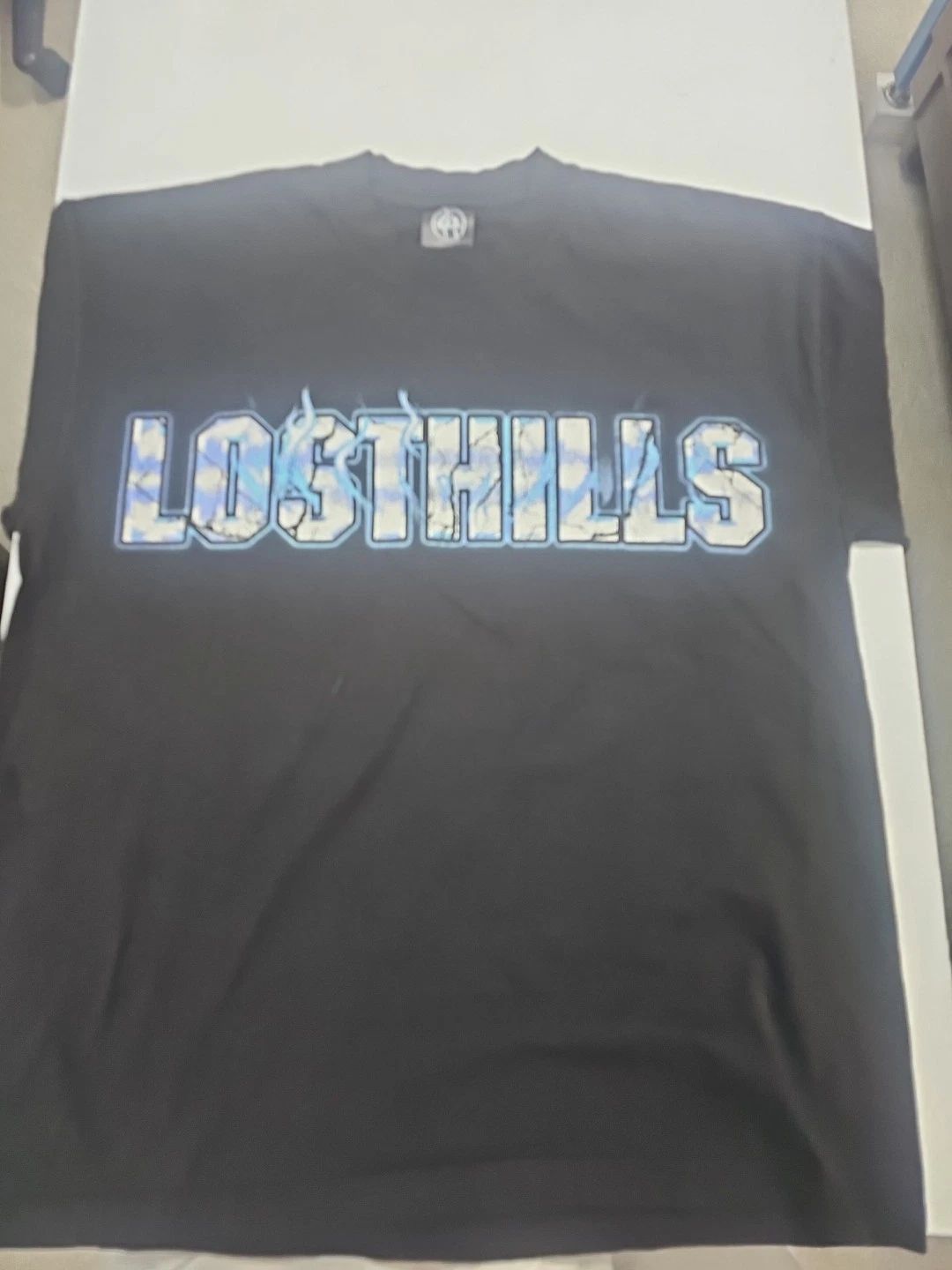 LOST HILLS LOGO FRONT AND MIRROR STYLE LGO BACK BLACK MEN'S LG (OS) FIRE 🔥 🔥 Unisex