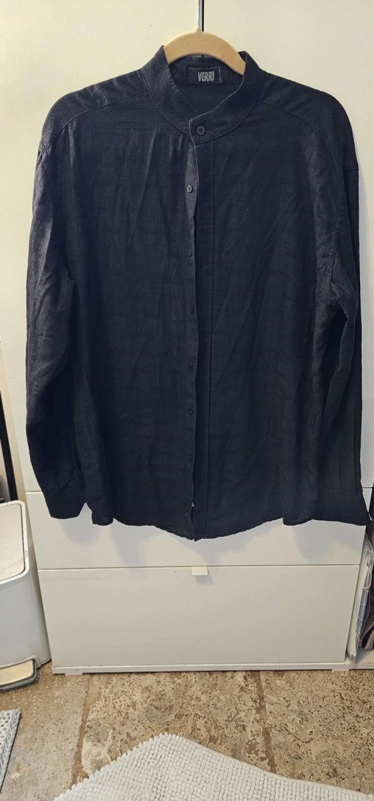 VERRI Black Shirt Men’s Size 52 Large Mandarin Collar Lightweight Modern Unisex