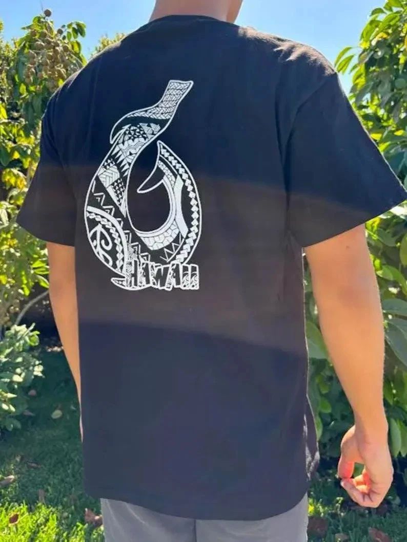 Hawaiian Tribal Fish Hook Premium Warriors Graphic Tee Men Cotton Unisex