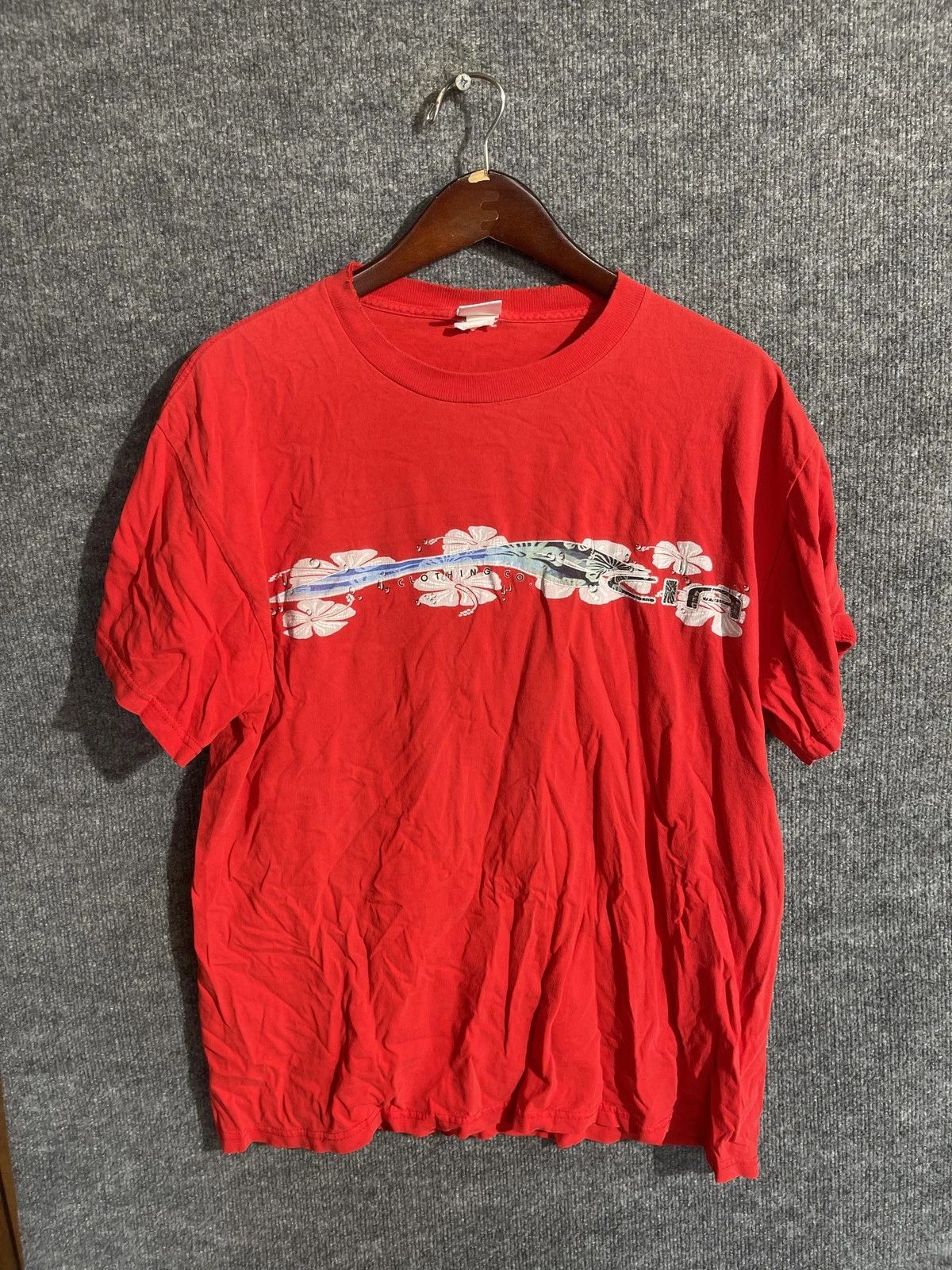 California Imprinted Apparel Shirt Mens Medium Red Surfboard Graphic Tee Beach Unisex