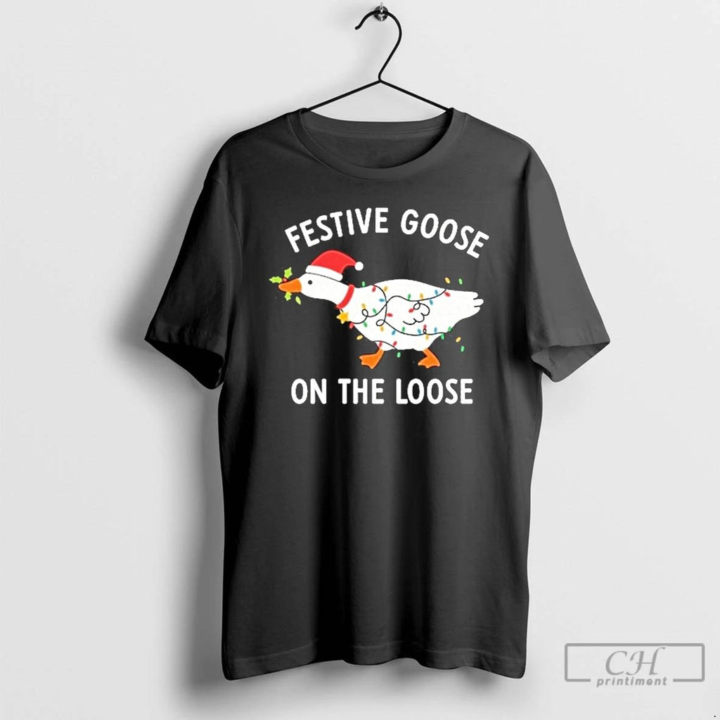 Premium Festive Goose On The Loose Christmas 2025 T Shirts Unisex