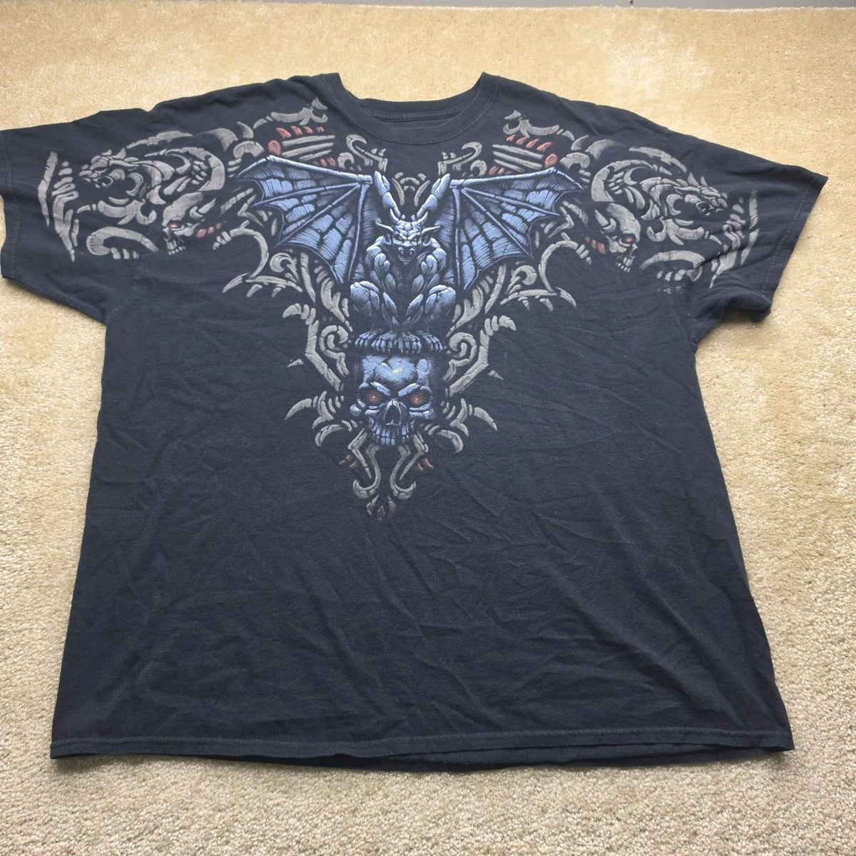 Liquid Blue Gargoyle Skull Graphic T Shirt Mens 2XL Black Wrap 2006 Gothic Y2K Unisex
