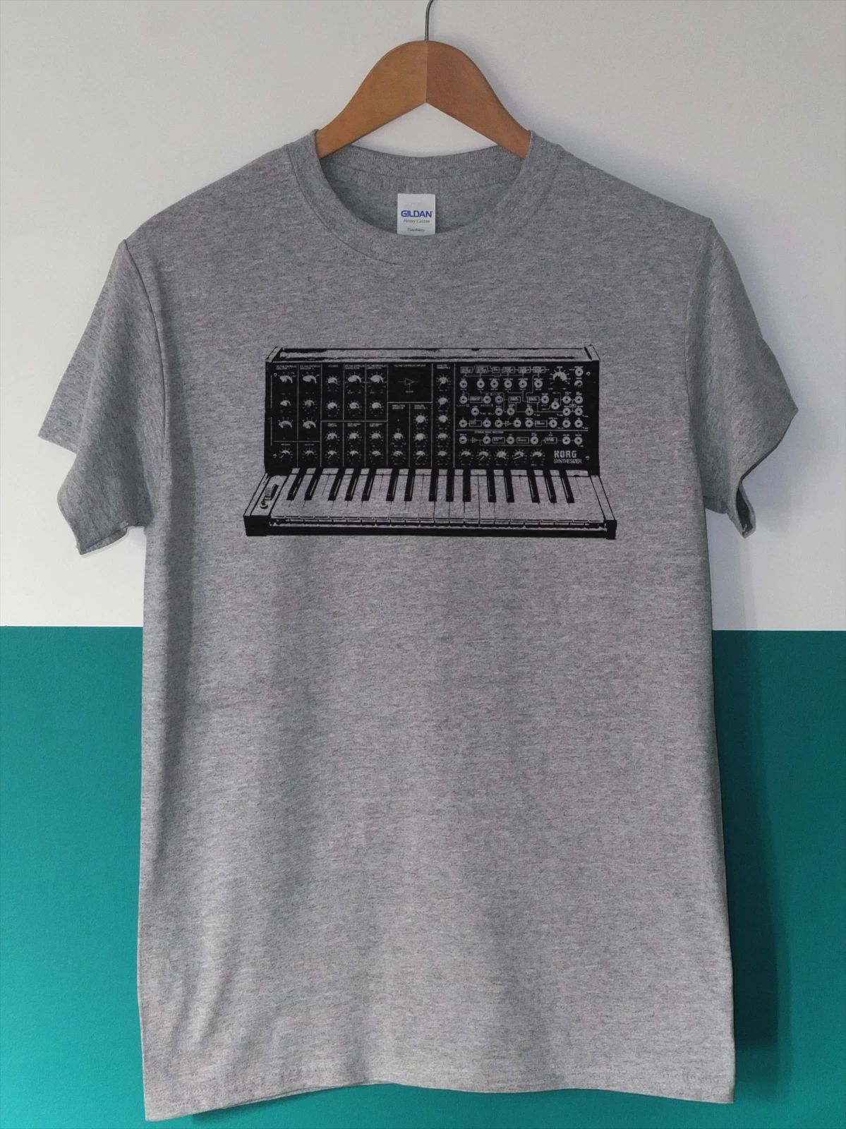 Synthesizer, MS-20, KORG, retro, electronic, Aphex Twin inspired - Men's Unisex