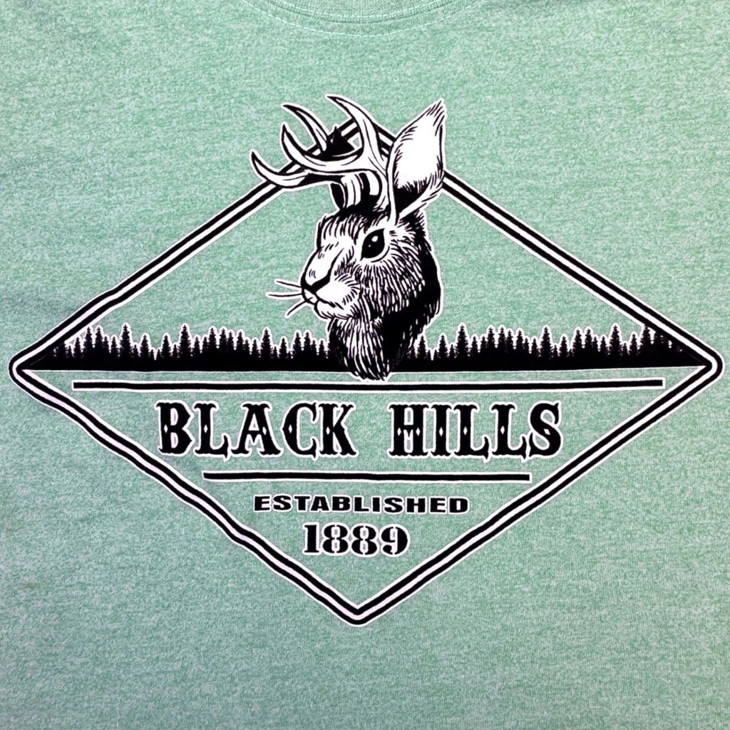 US Vintage Black Hills South Dakota Shirt Men's Small Jackalope Graphic Unisex