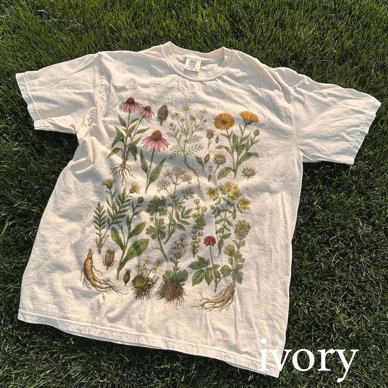 Vintage Meadow Flowers Comfort Tee Shirt Soft Floral Graphic Print Unisex