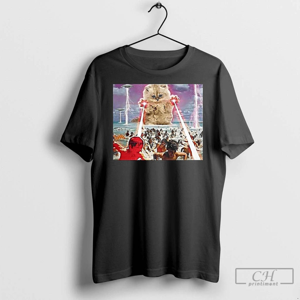 Classic Giant Cat Attacking Laser Ufo Unisex